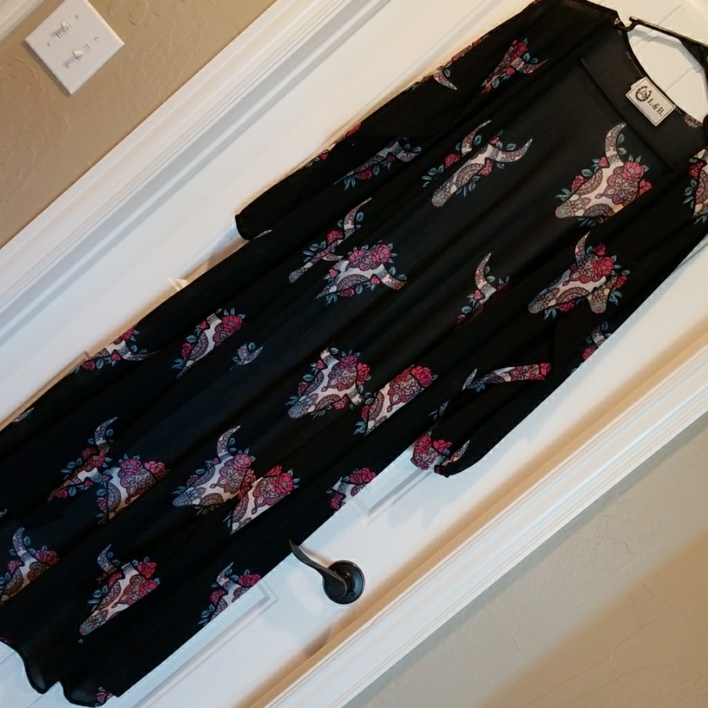 Paisley skull kimono